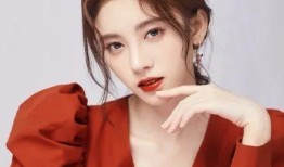 圈内爆料鞠婧祎高天鹤,甜蜜互动引粉丝热议